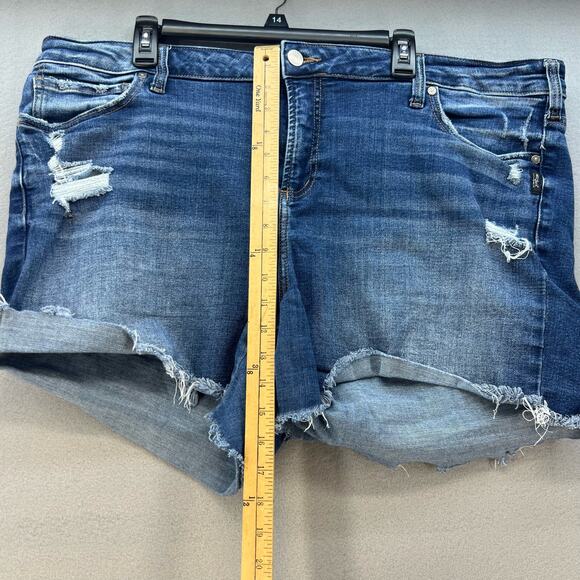 Silver Jean Co. Shorts Women's Size 22X5.5L Suki Distressed Casual Normcore - Picture 4 of 14